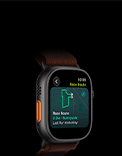 Apple Watch Ultra 4, Titangehäuse, Farbe Schwarz, Rennstrecke Feature mit einer Karte einer Laufroute, linke Seitenansicht, Actiontaste, Alpine Loop Armband, Farbe Burgunder